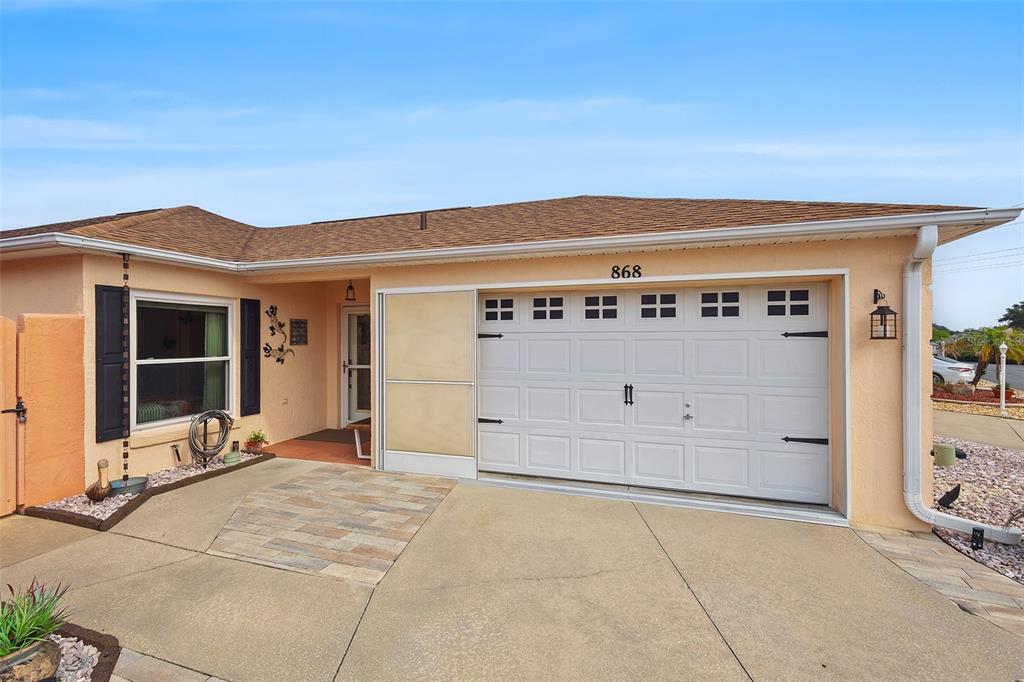 868 Oviedo Road Lady Lake, FL 32159 - Photo 37 of 38