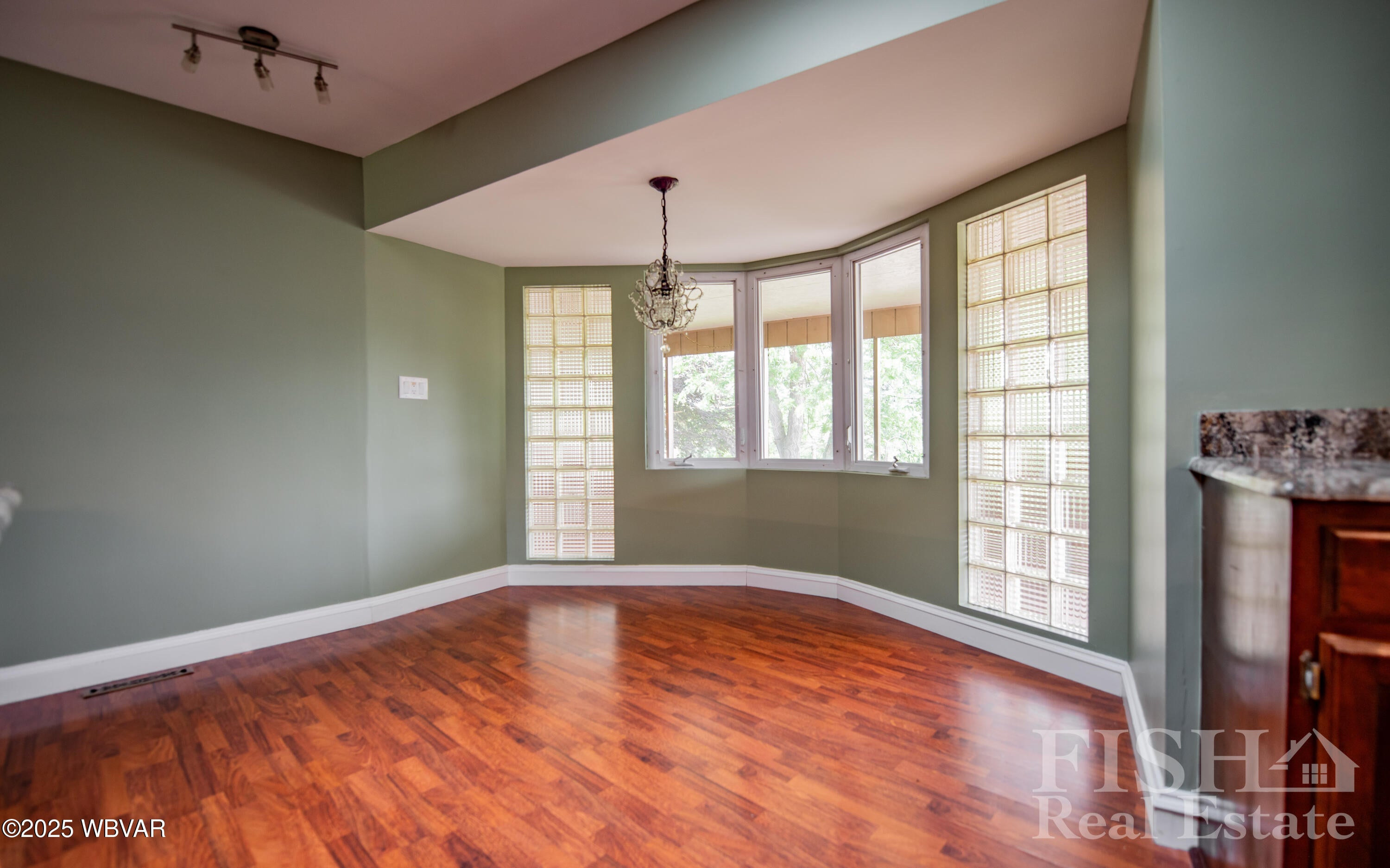 727 Ridge Road Mill Hall, PA 17751 - Photo 17 of 43 Breakfast Nook
