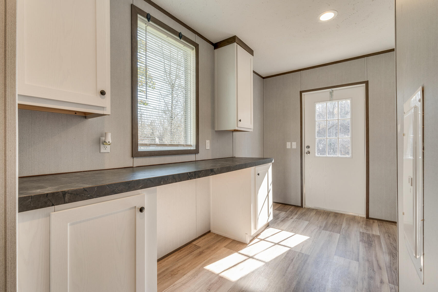 130 Lancer Road Kingsport, TN 37660 - Photo 21 of 25 028