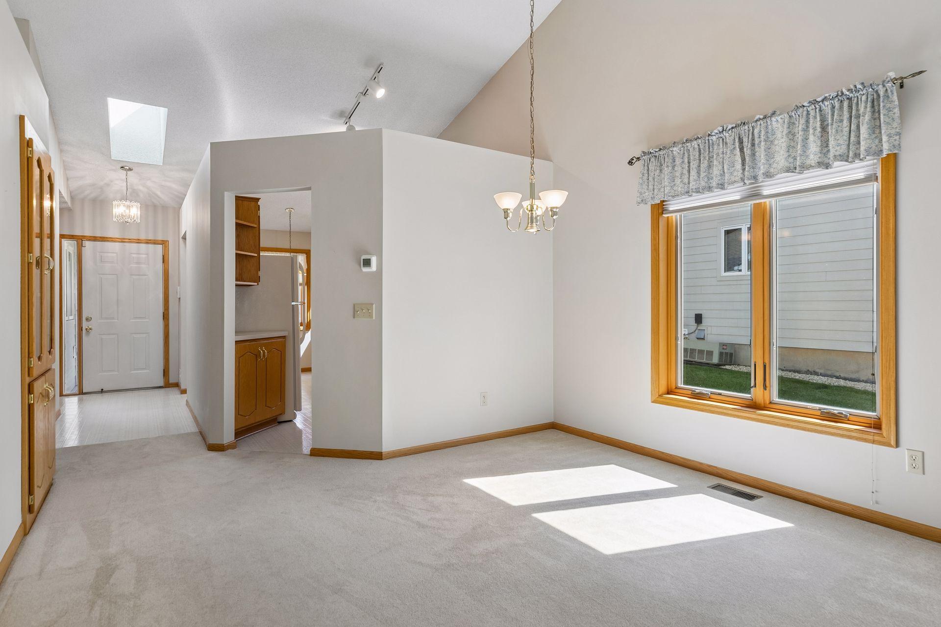710 Emerald Ridge Roseville, MN 55113 - Photo 23 of 47