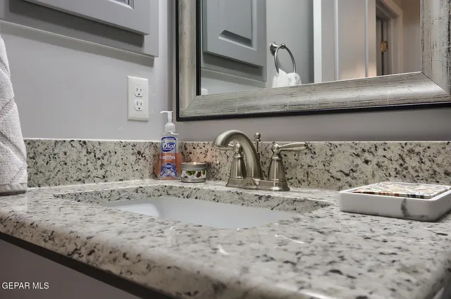 $500,000 | 748 Jalynn Grace, Canutillo, TX 79835