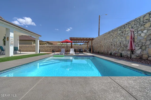 $500,000 | 748 Jalynn Grace, Canutillo, TX 79835