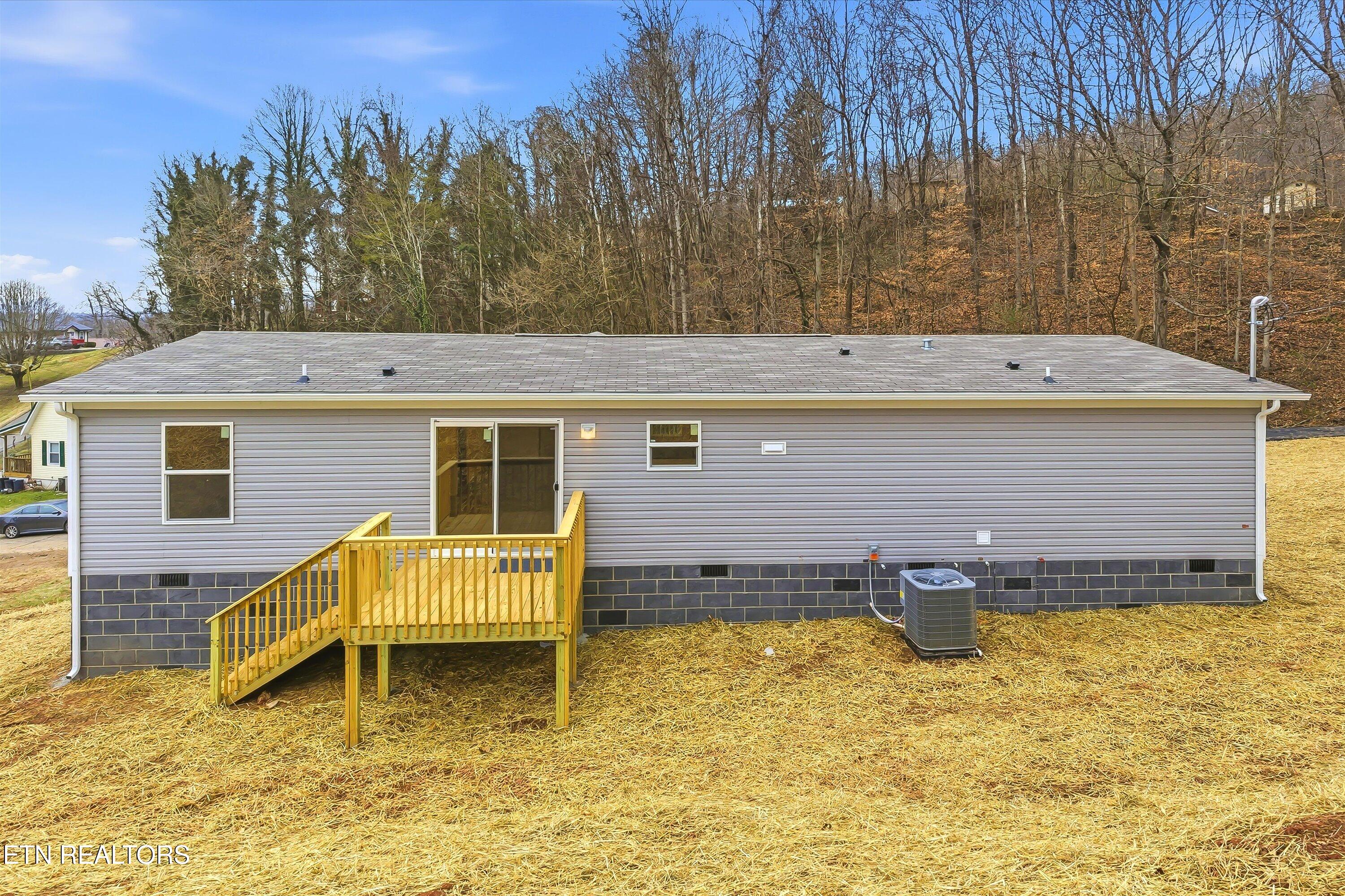 504 Short Street La Follette, TN 37766 - Photo 26 of 35 26-504 Short St-26