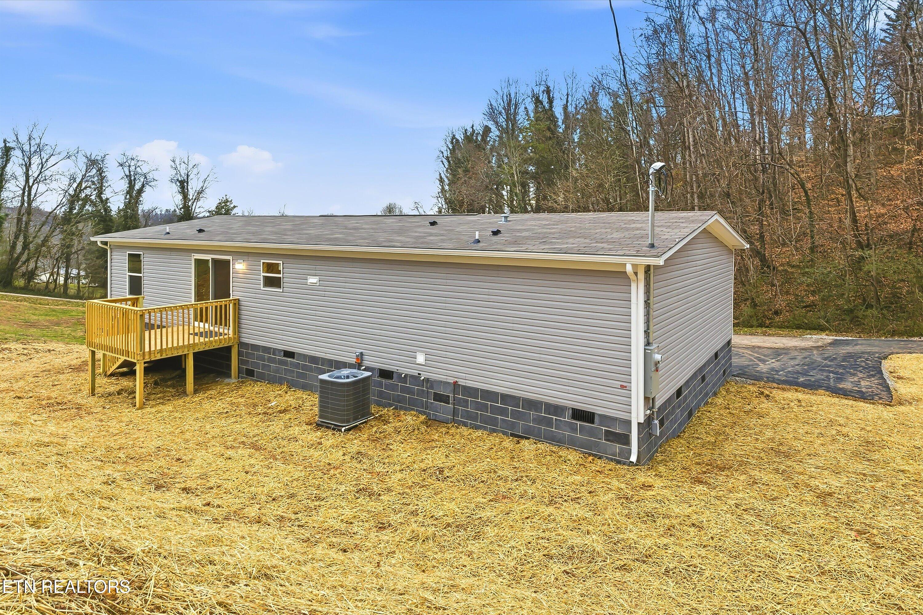 504 Short Street La Follette, TN 37766 - Photo 27 of 35 27-504 Short St-27