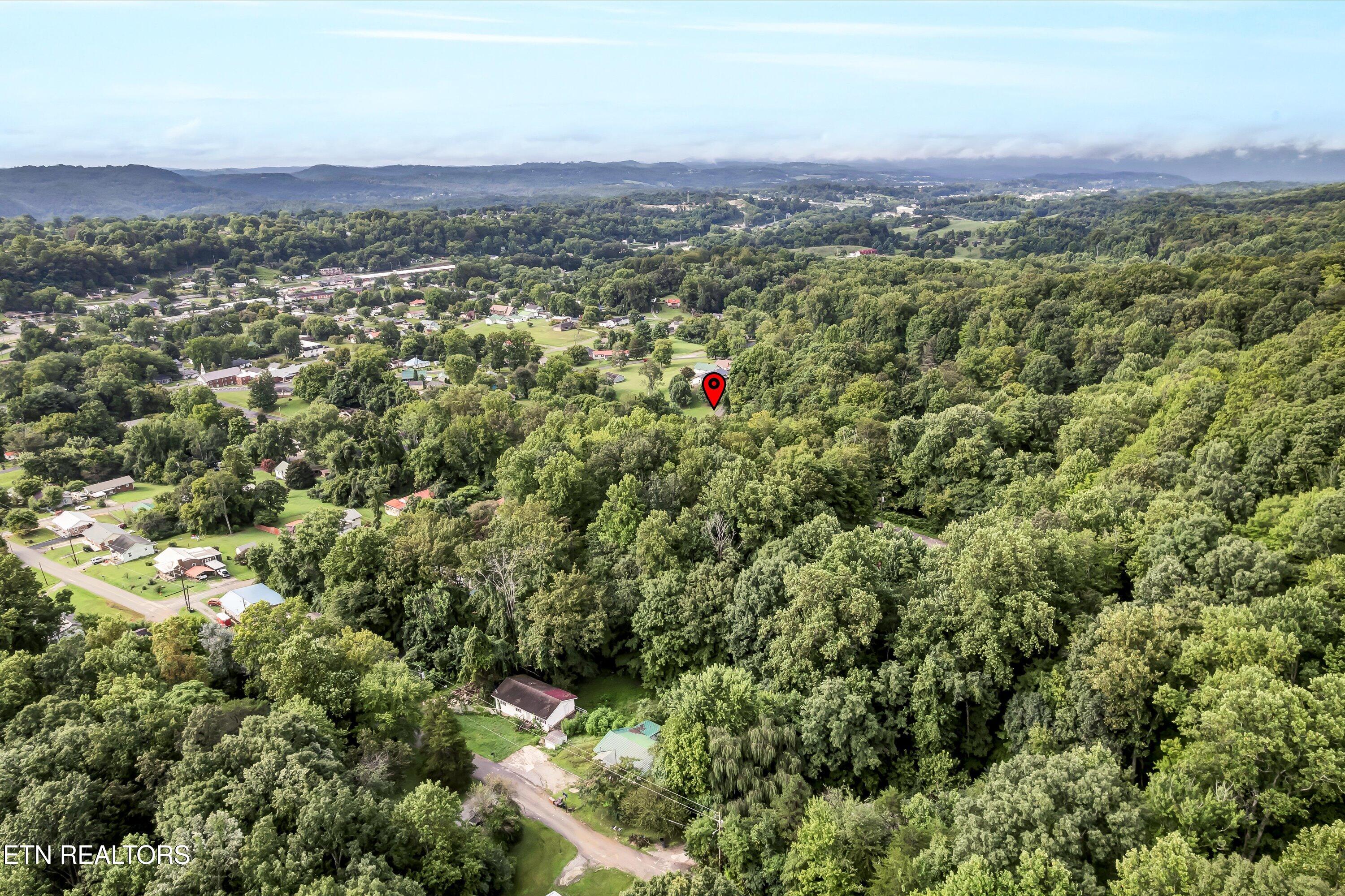 504 Short Street La Follette, TN 37766 - Photo 31 of 35 07-504 N 21st St-7