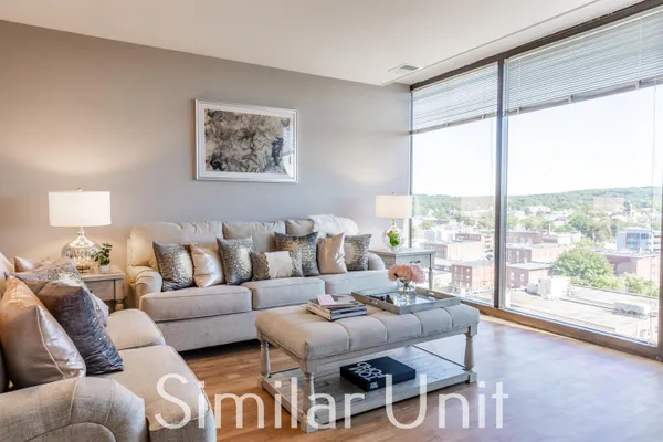 $2,280 | 1000 Elm Street, Unit 205, Manchester, NH 03101