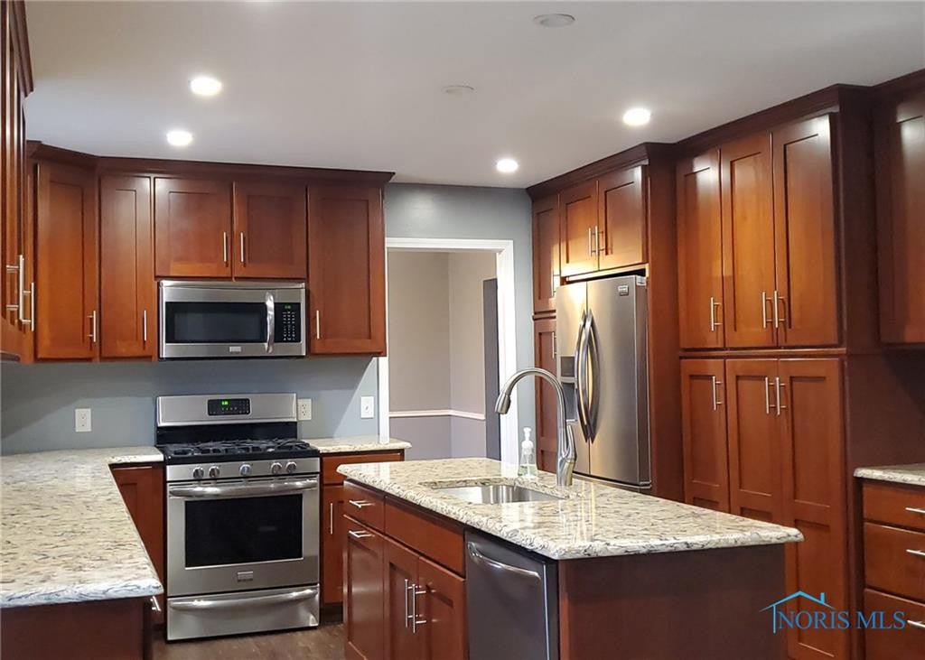 575 Canal Road Waterville, OH 43566 - Photo 9 of 38 Photo 9