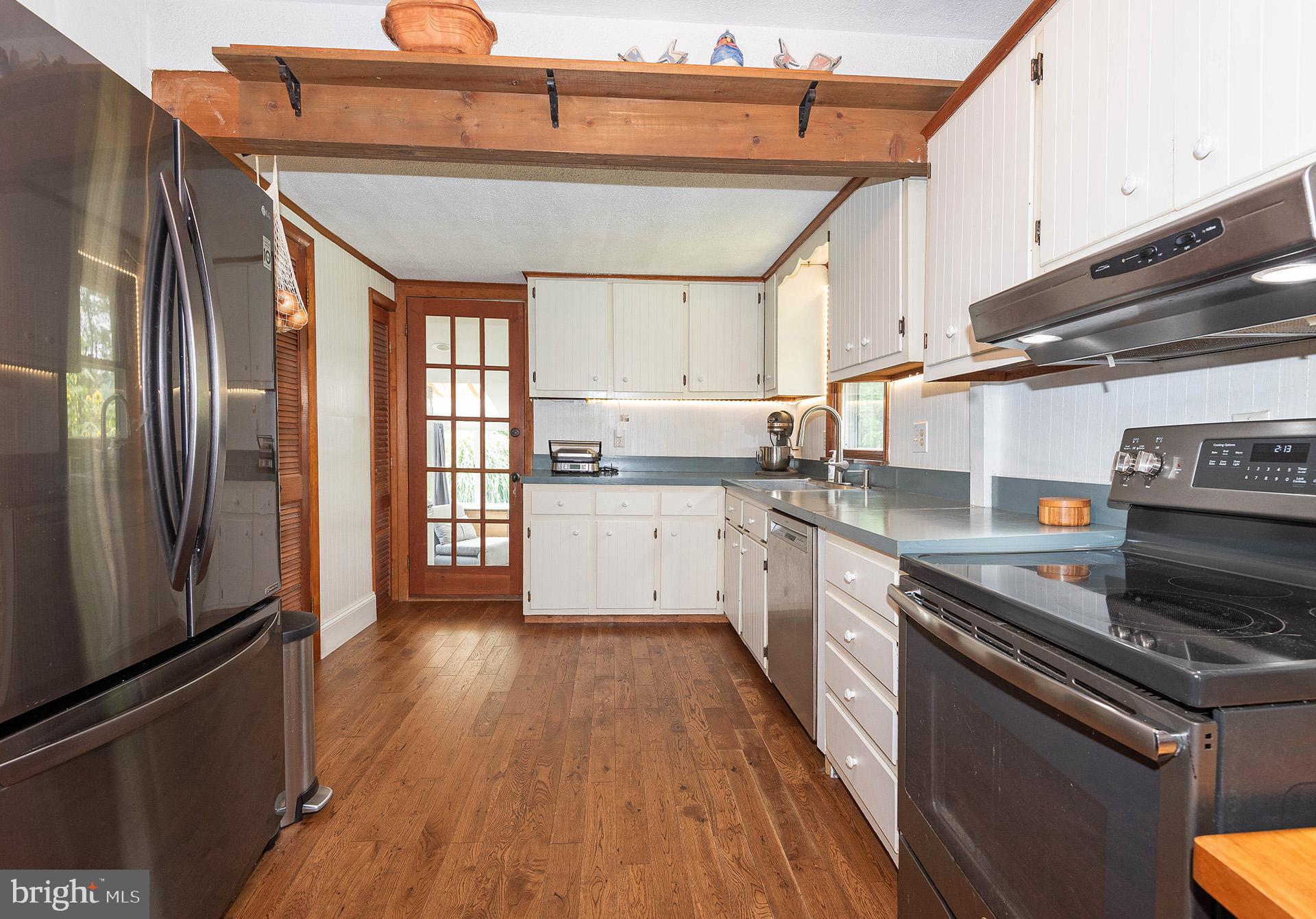 8316 Dock Road Pasadena, MD 21122 - Photo 22 of 74 Gallery Image 22