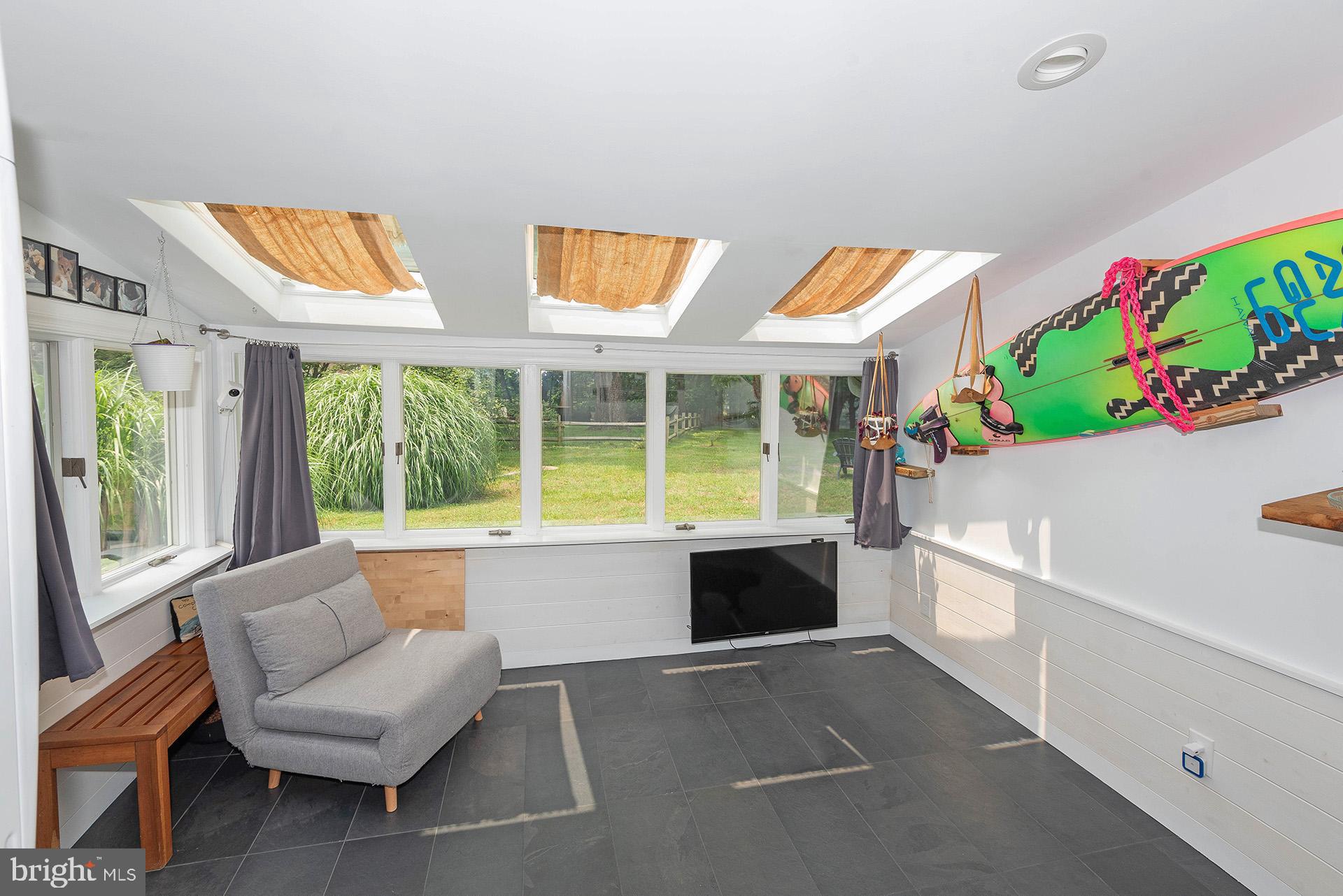 8316 Dock Road Pasadena, MD 21122 - Photo 26 of 74 Sunroom with heated flooring
