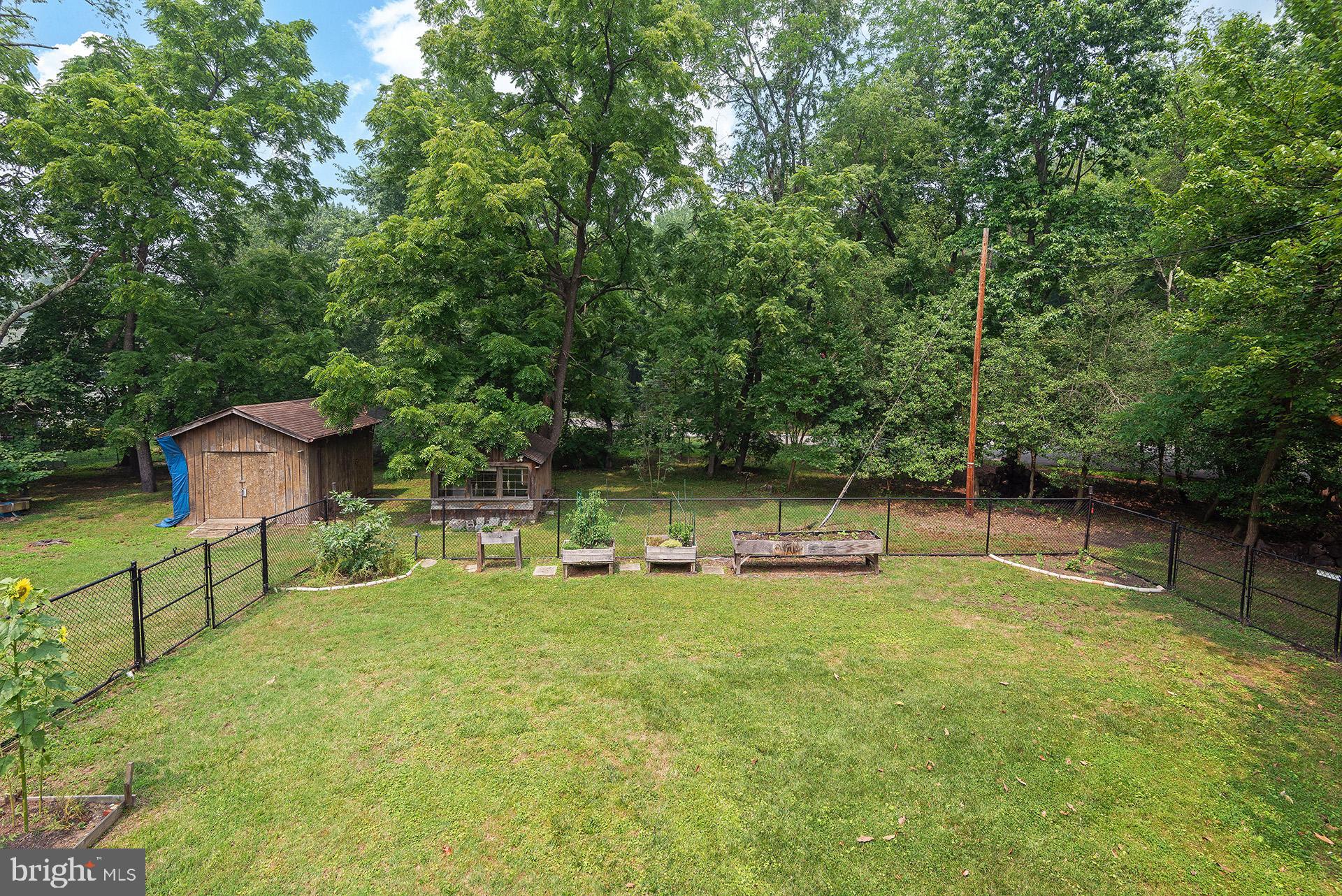 8316 Dock Road Pasadena, MD 21122 - Photo 52 of 74 Large fenced-in yard