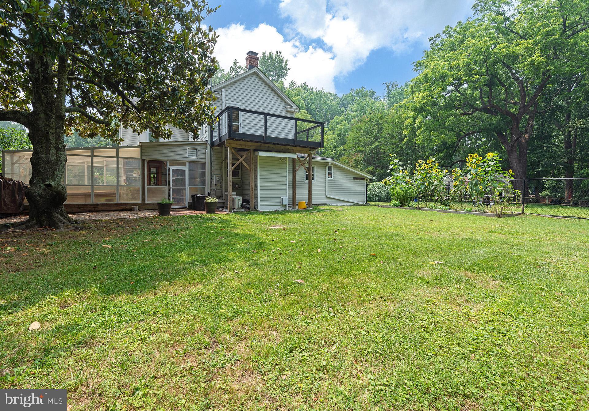 8316 Dock Road Pasadena, MD 21122 - Photo 54 of 74 Gallery Image 54