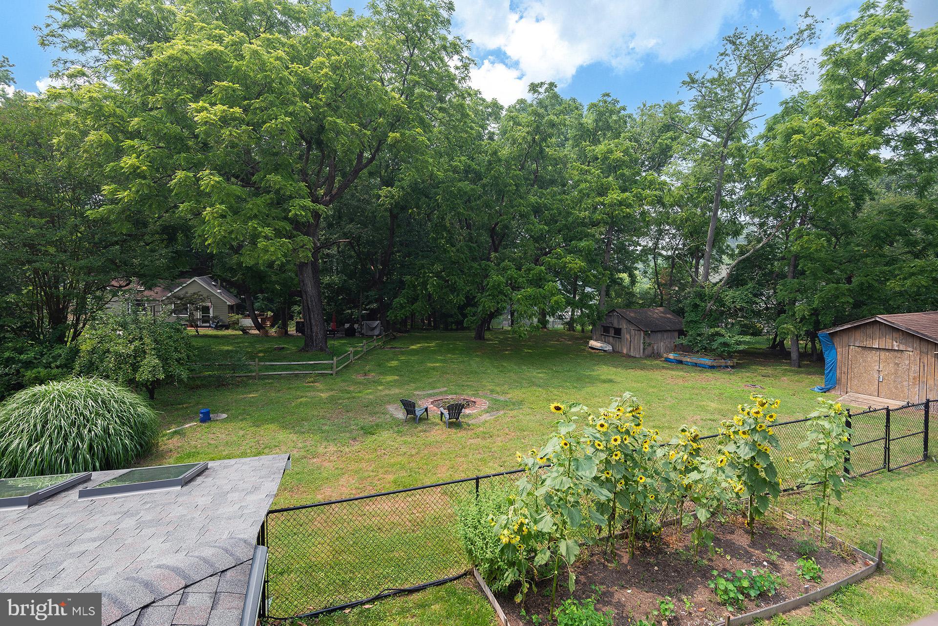 8316 Dock Road Pasadena, MD 21122 - Photo 7 of 74 Gallery Image 7