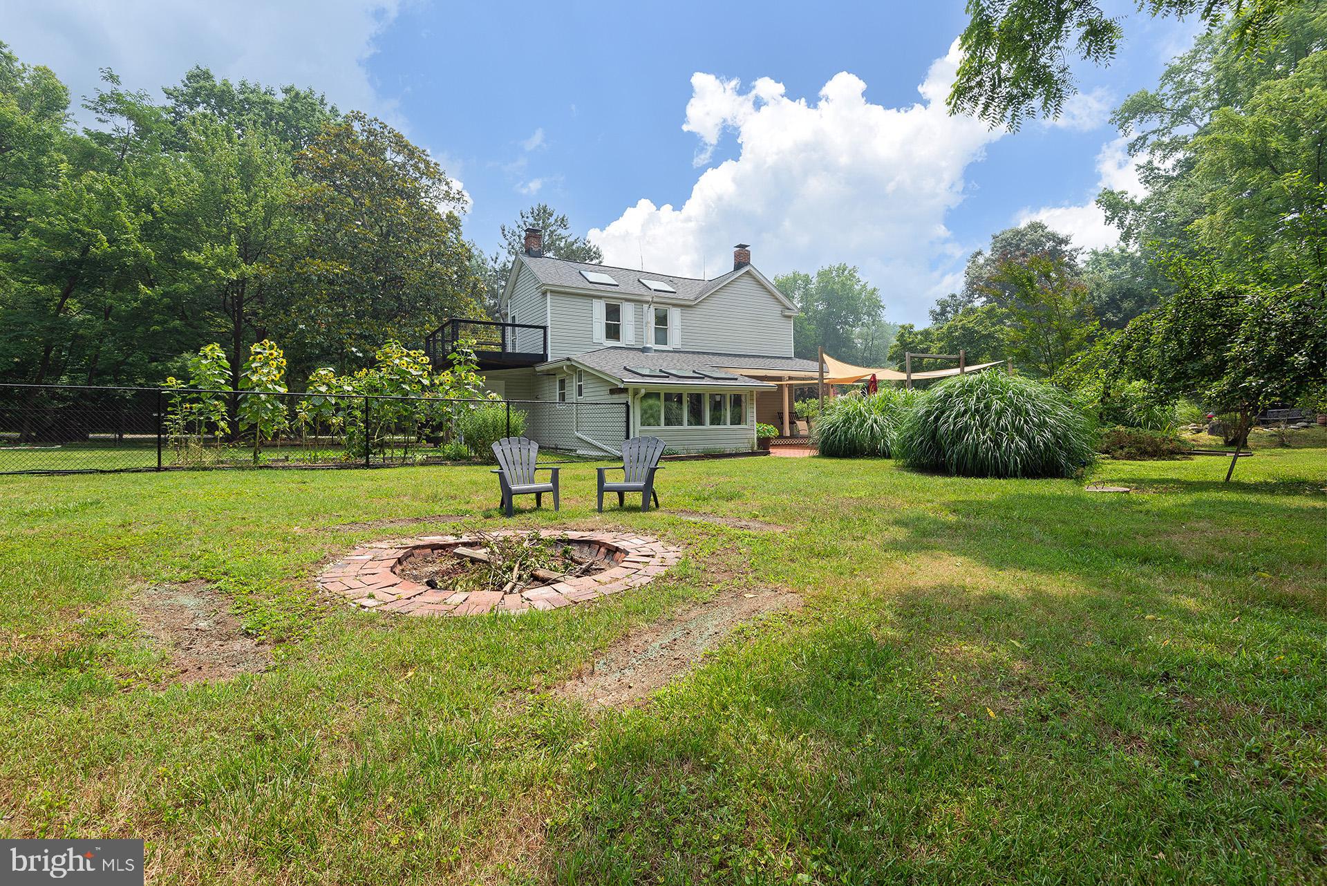 8316 Dock Road Pasadena, MD 21122 - Photo 9 of 74 Gallery Image 9