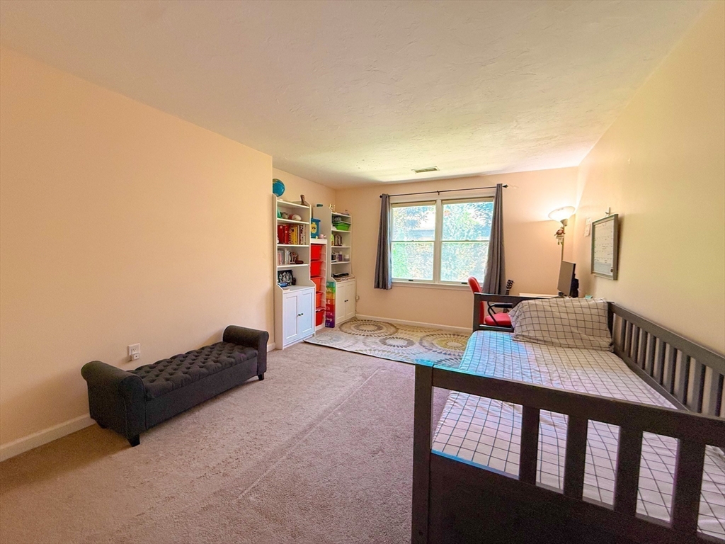 25 Westview Road, Unit 25 Natick, MA 01760 - Photo 11 of 18