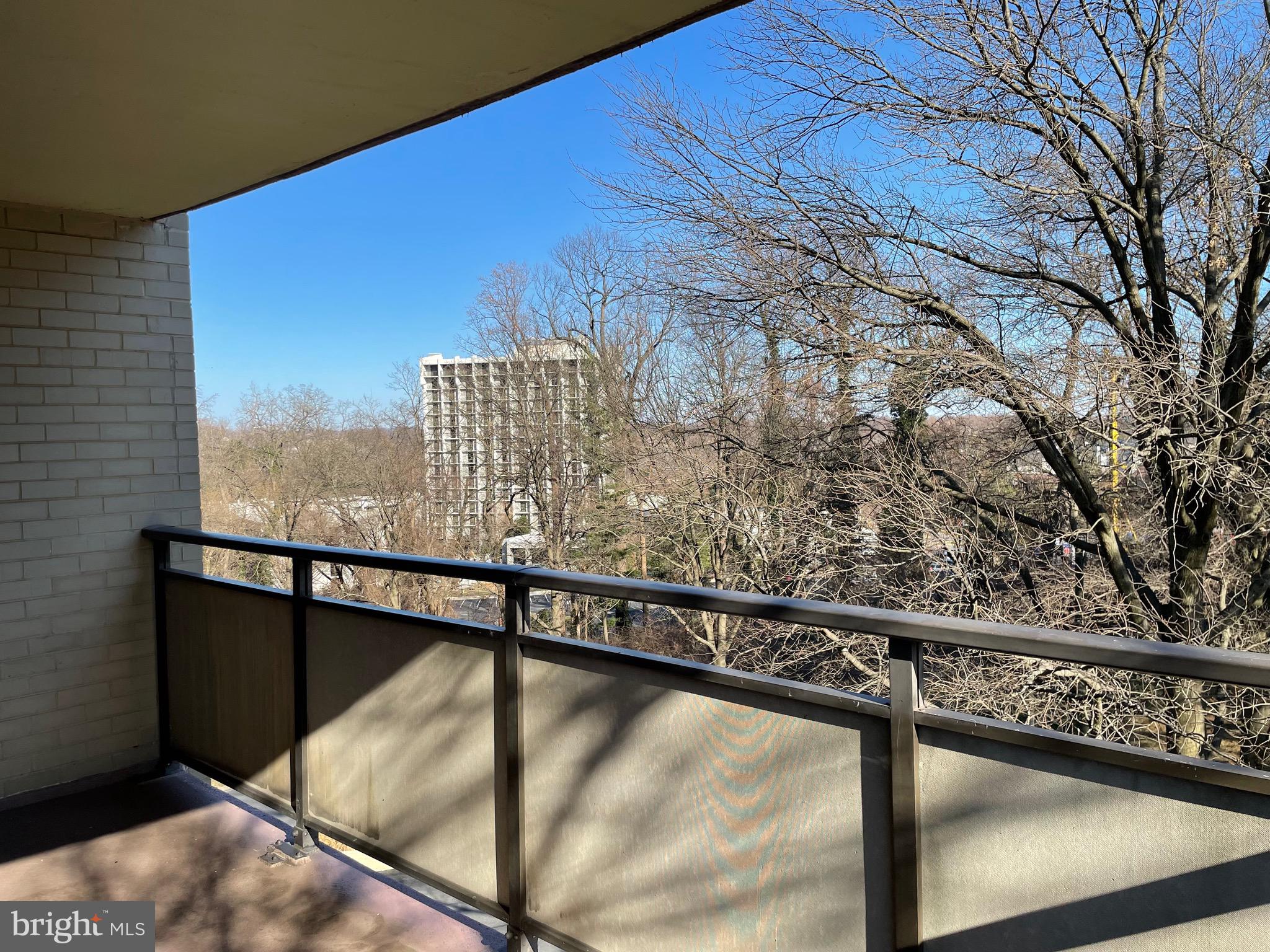 5225 Pooks Hill Road, Unit 228S Bethesda, MD 20814 - Photo 18 of 28 a view of outdoor space