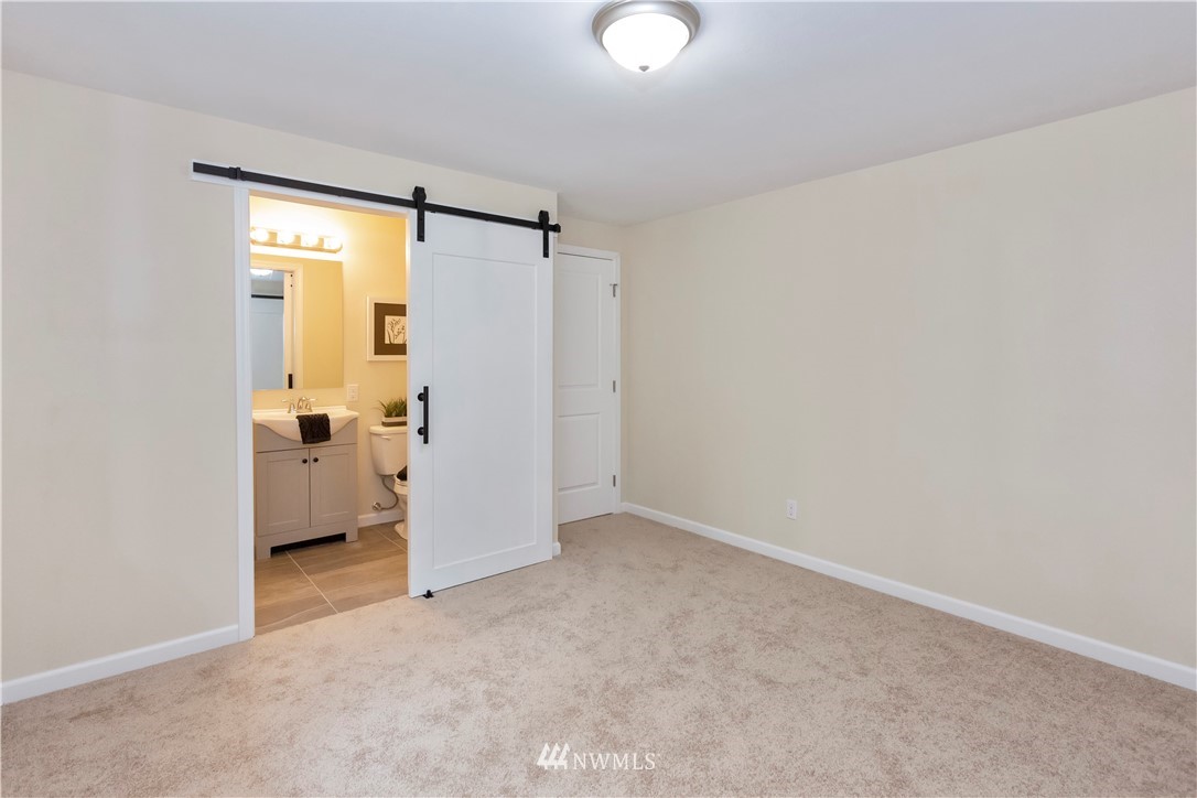 1219 Ivy Road Bremerton, WA 98310 - Photo 21 of 35 Gallery Image 21