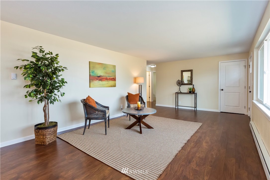 1219 Ivy Road Bremerton, WA 98310 - Photo 4 of 35 Gallery Image 4