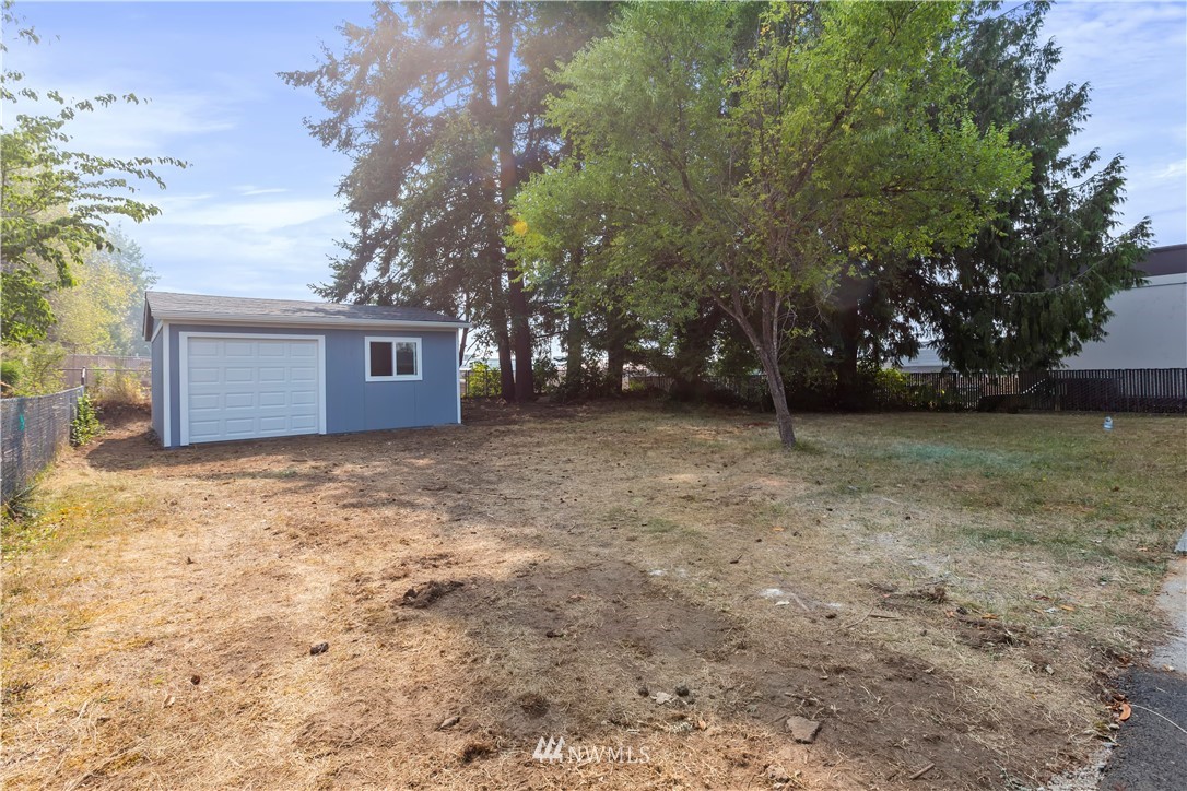 1219 Ivy Road Bremerton, WA 98310 - Photo 31 of 35 Gallery Image 31