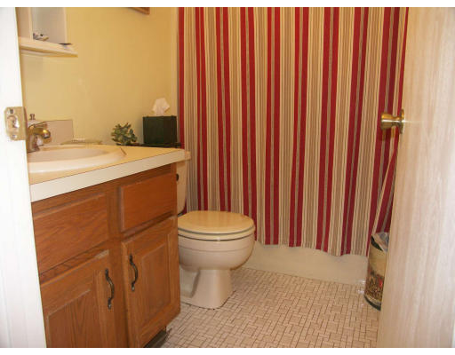 16 East Bluff Road, Unit 16 Ashland, MA 01721 - Photo 8 of 14 Gallery Image 8