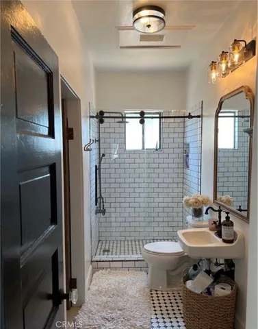 $4,150 | 323 West 18th Street, Santa Ana, CA 92706