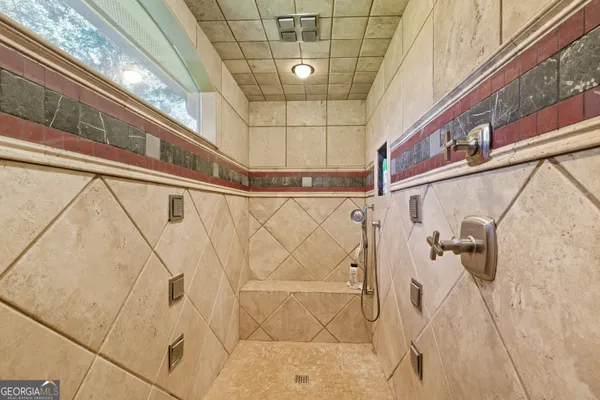 $999,990 | 1320 Burroughs Road, Lavonia, GA 30553