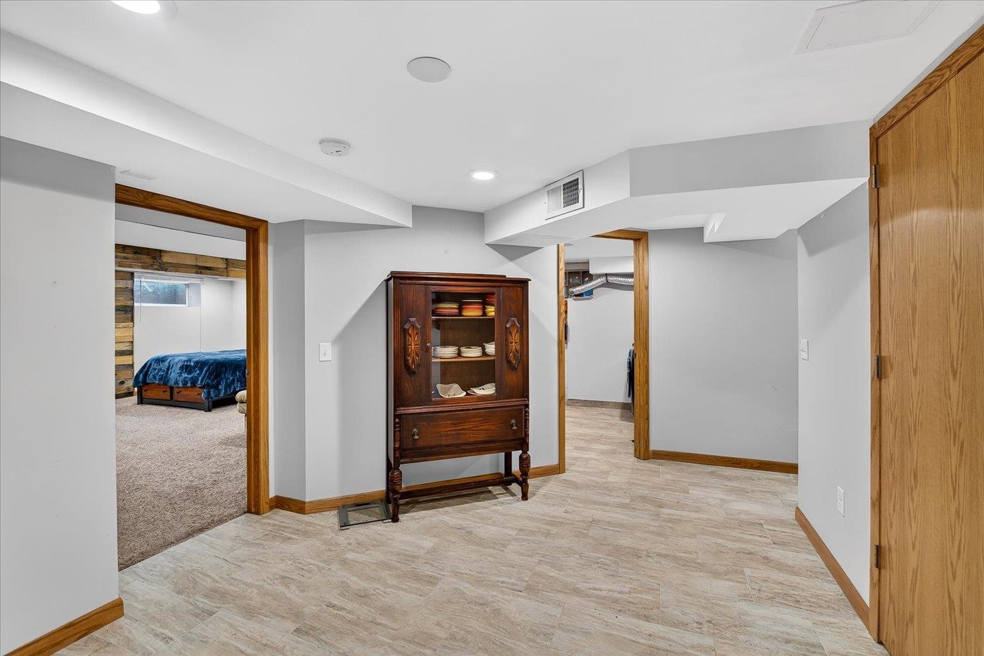 6097 Hellenbrand Road Waunakee, WI 53597 - Photo 35 of 58