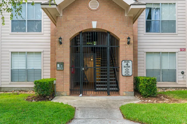 $2,500 | 8051 Bay Branch Drive, Unit 432, Spring, TX 77382