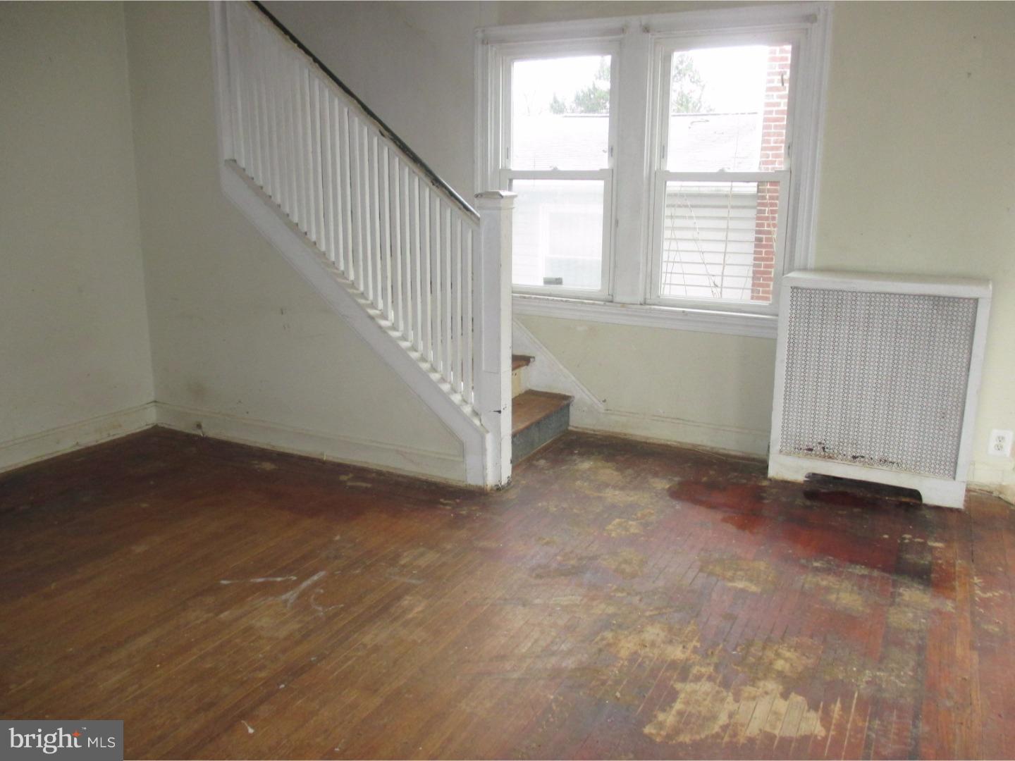 7769 Parkview Road Upper Darby, PA 19082 - Photo 3 of 12