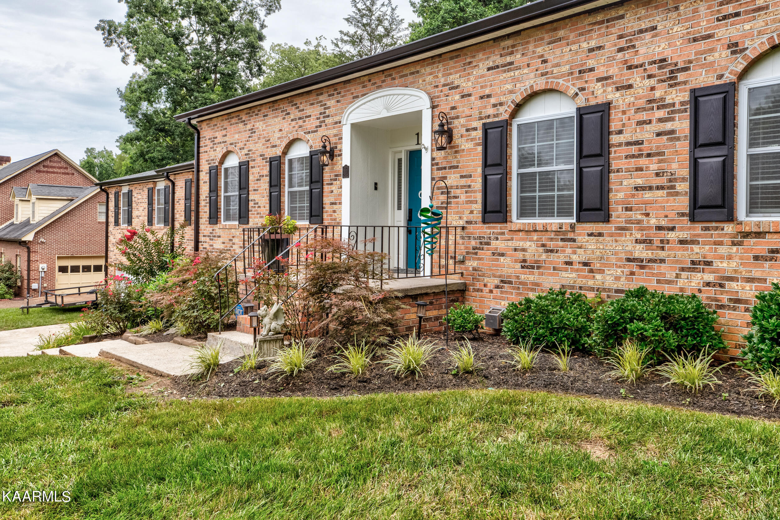 122 Chestnut Hill Road Oak Ridge, TN 37830 - Photo 4 of 43 122 Chesnut Hill Dr-47