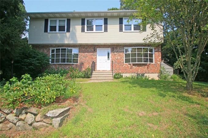 23 Musket Ridge Road New Fairfield, CT 06812 - Photo 1 of 1 Gallery Image 1
