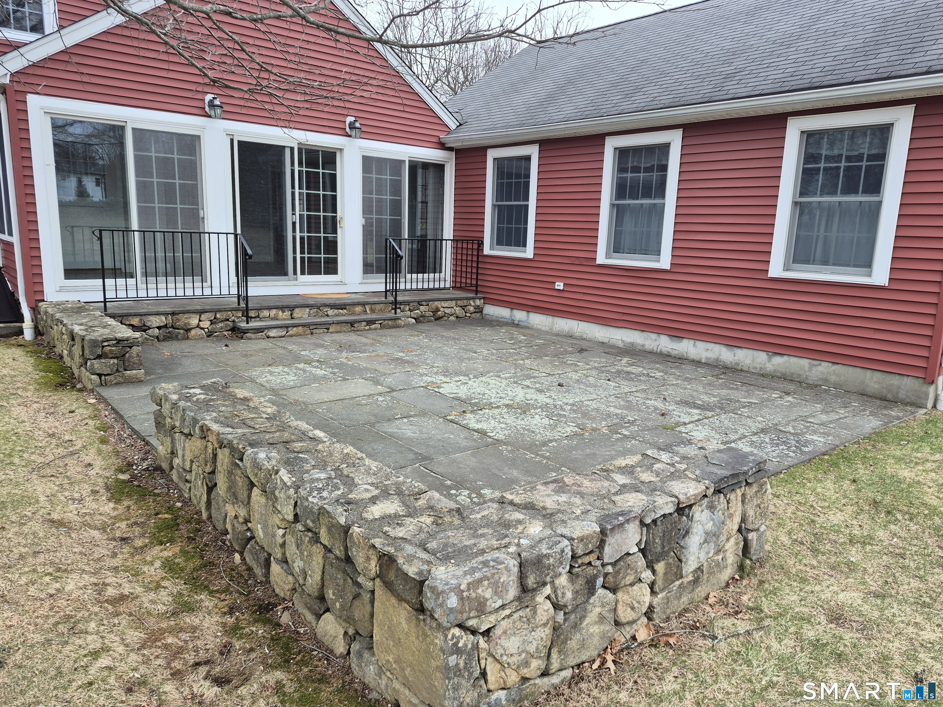 1 Reservoir Road Newtown, CT 06470 - Photo 13 of 37 Exterior View