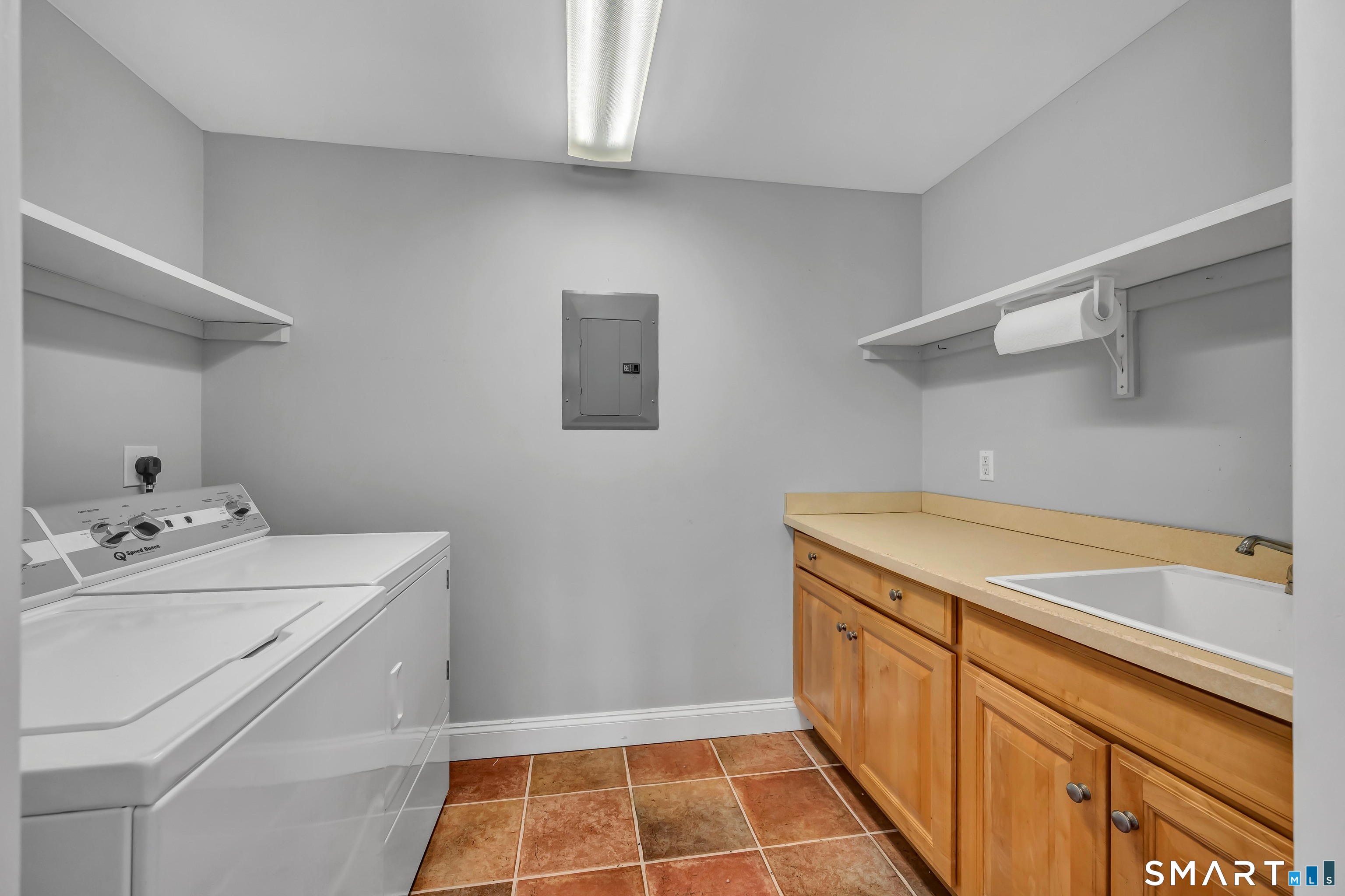 1 Reservoir Road Newtown, CT 06470 - Photo 14 of 37