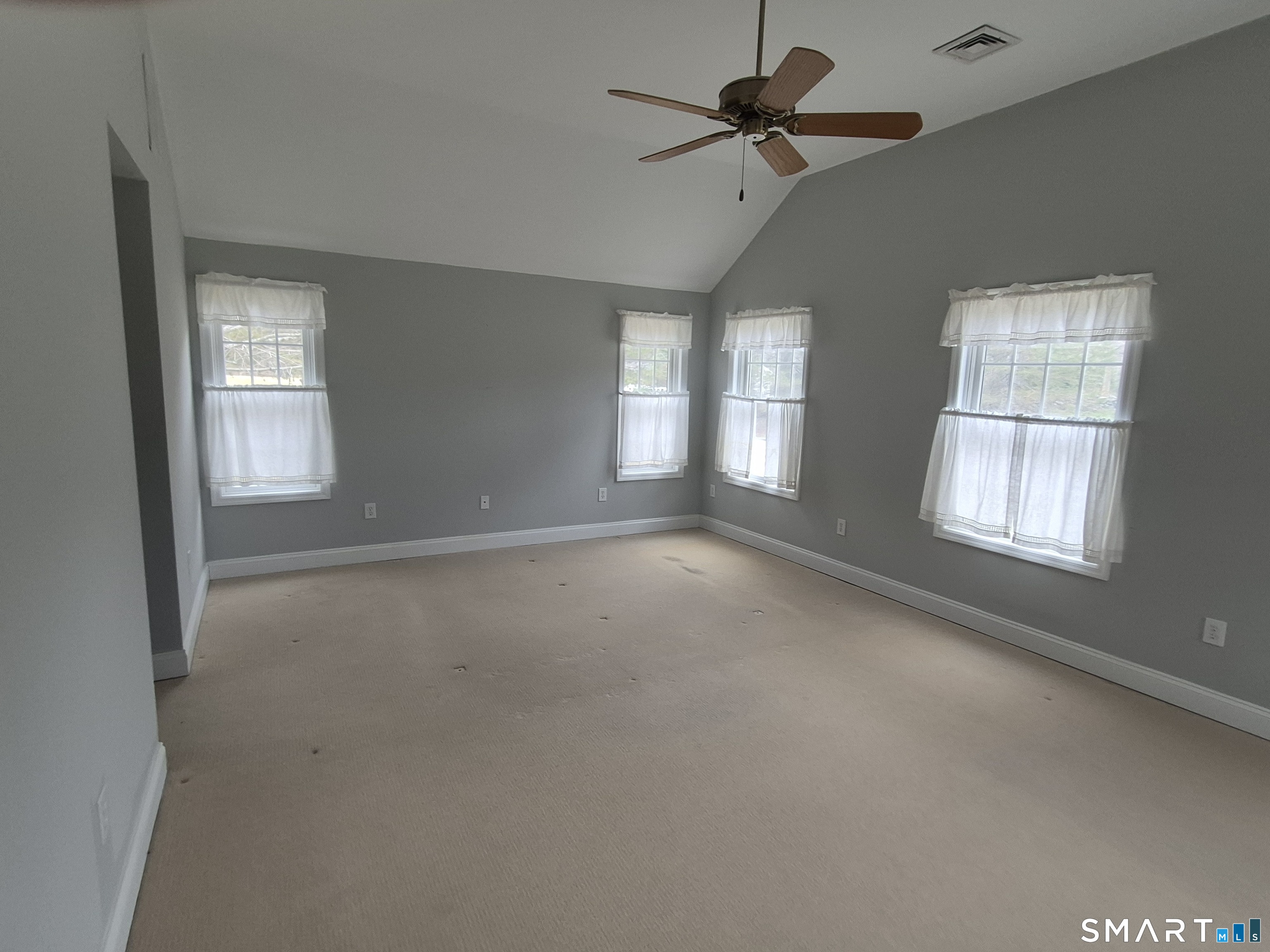 1 Reservoir Road Newtown, CT 06470 - Photo 17 of 37 Primary En Suite