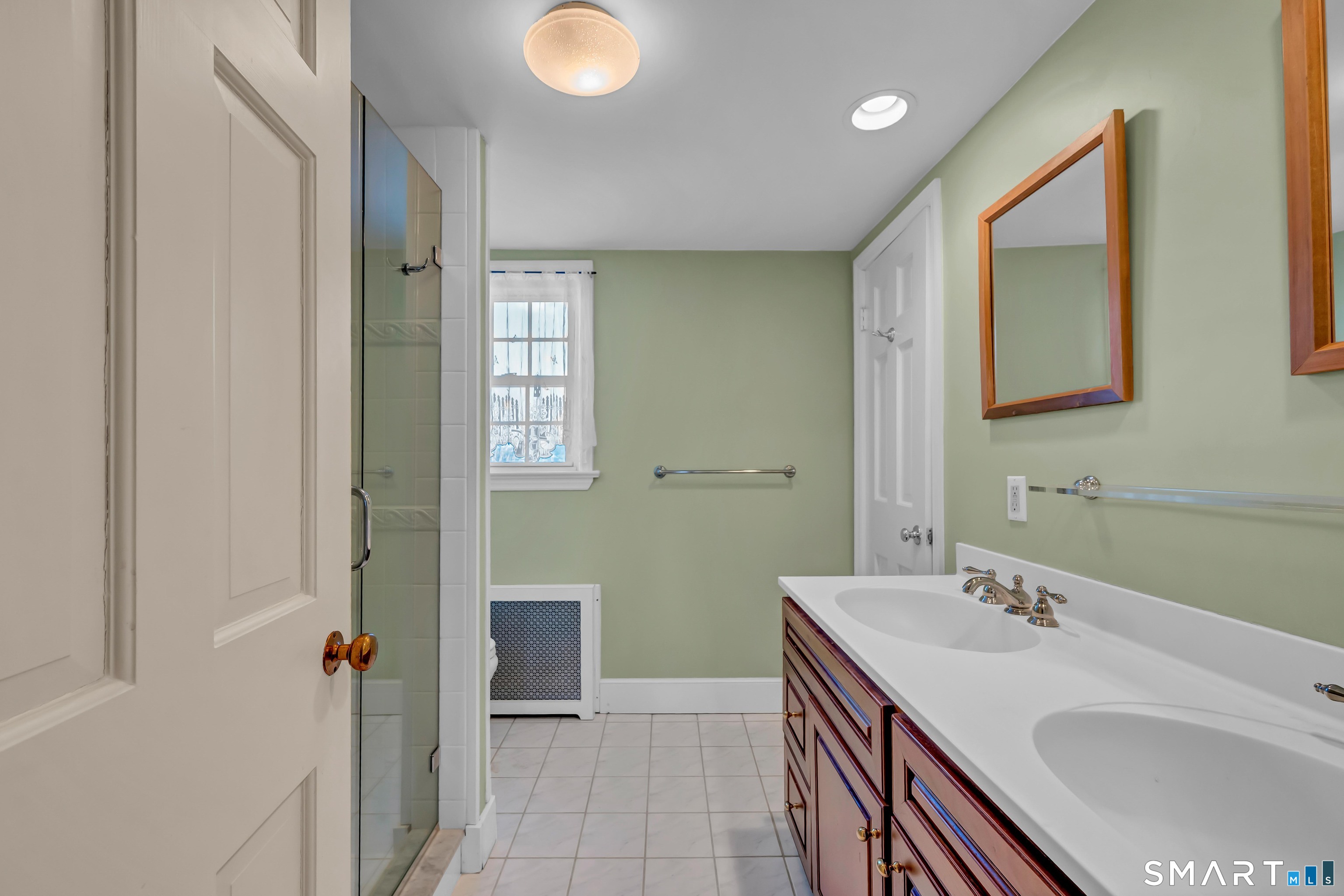 1 Reservoir Road Newtown, CT 06470 - Photo 26 of 37 Upper Level