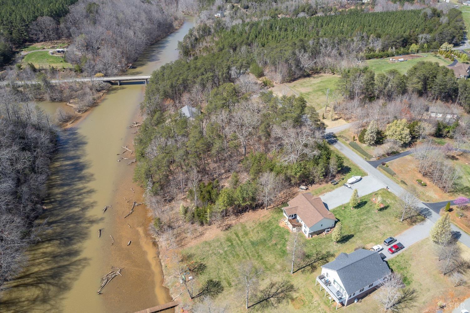 4 Inlet Drive Wirtz, VA 24184 - Photo 4 of 11 a view of lake
