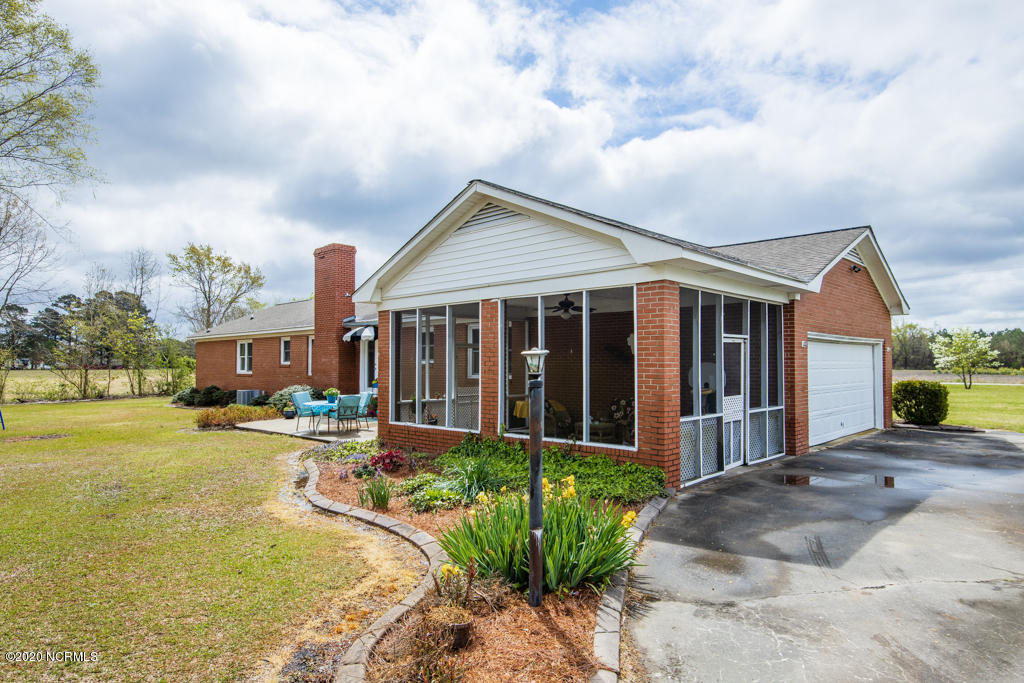 720 Mill Road Washington, NC 27889 - Photo 13 of 32 720 Mill Rd-11