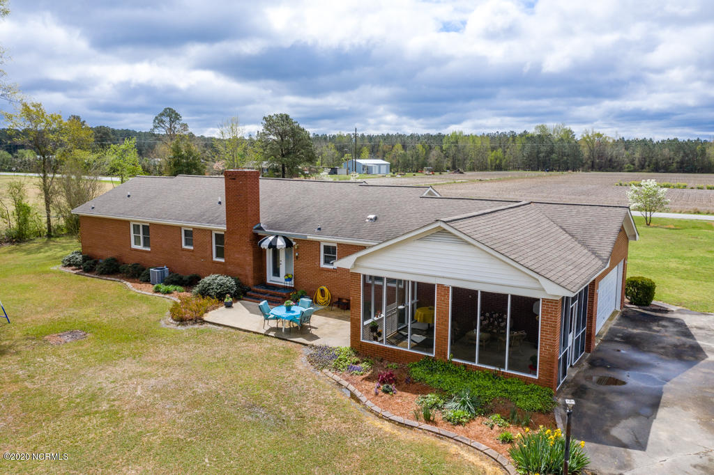 720 Mill Road Washington, NC 27889 - Photo 5 of 32 720 Mill Rd-16