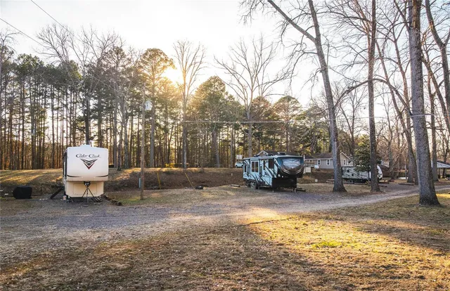 $1,600,000 | 4247 Wayne Rte Hh, Piedmont, MO 63957