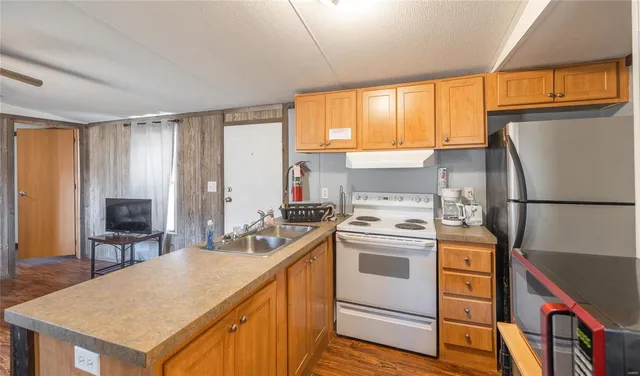 $1,600,000 | 4247 Wayne Rte Hh, Piedmont, MO 63957