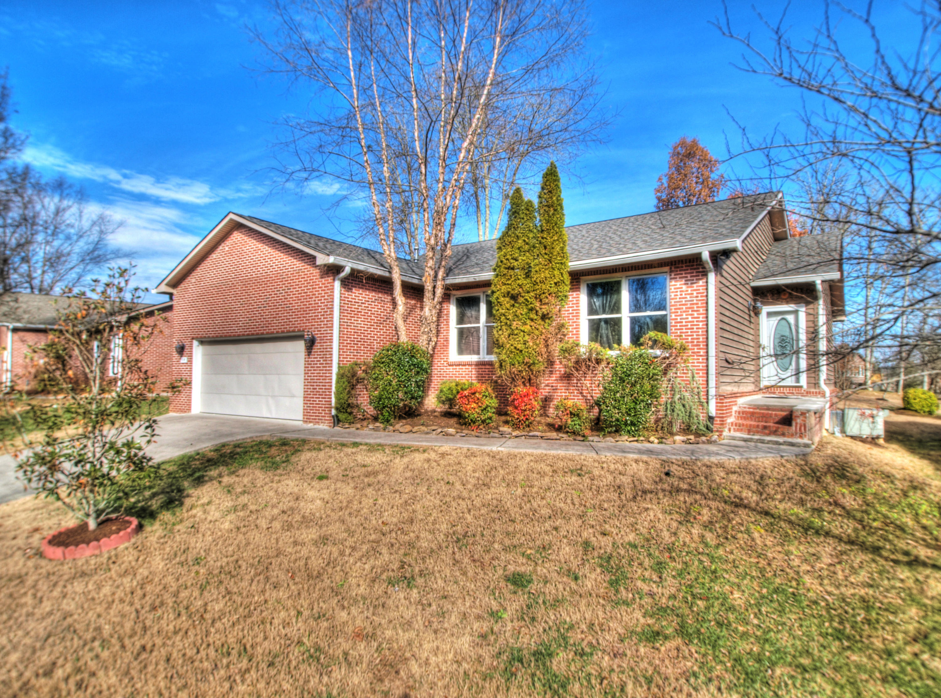 64 Riverview Drive Oak Ridge, TN 37830 - Photo 1 of 33 64 Riverview Drive