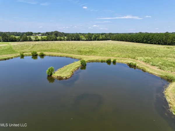 $229,000 | Cedar Hill Road, Flora, MS 39071