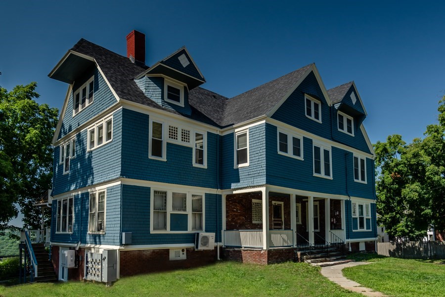 11 Park Street, Unit 9 Haverhill, MA 01830 - Photo 1 of 8