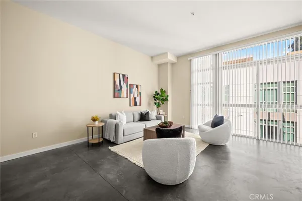 $1,099,000 | 238 South Arroyo Parkway, Unit 401, Pasadena, CA 91105