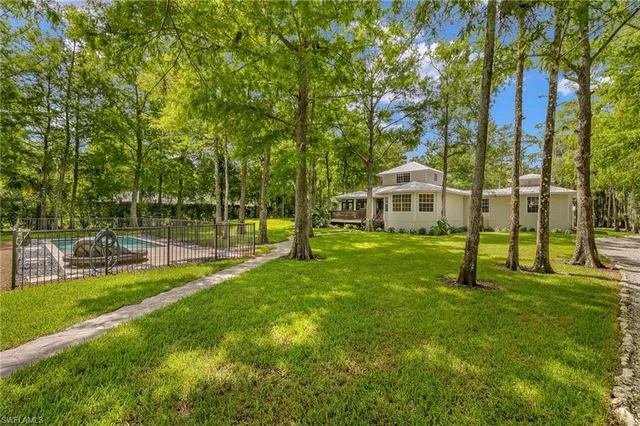 $1,699,999 | 5271 Cherry Wood Drive, Naples, FL 34119