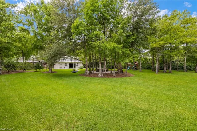 $1,699,999 | 5271 Cherry Wood Drive, Naples, FL 34119