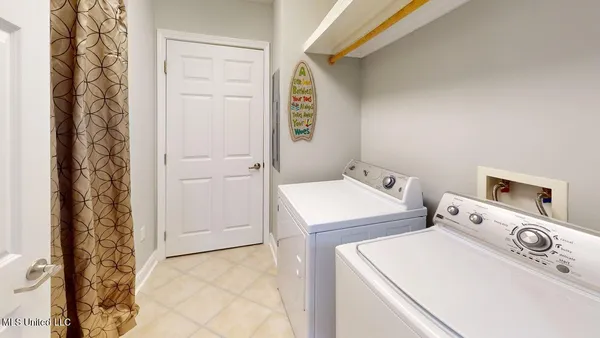 $475,000 | 2668 Beach Boulevard, Unit 704, Biloxi, MS 39531