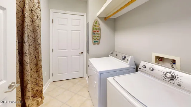 $475,000 | 2668 Beach Boulevard, Unit 704, Biloxi, MS 39531