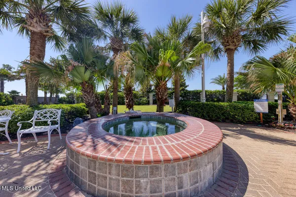 $475,000 | 2668 Beach Boulevard, Unit 704, Biloxi, MS 39531