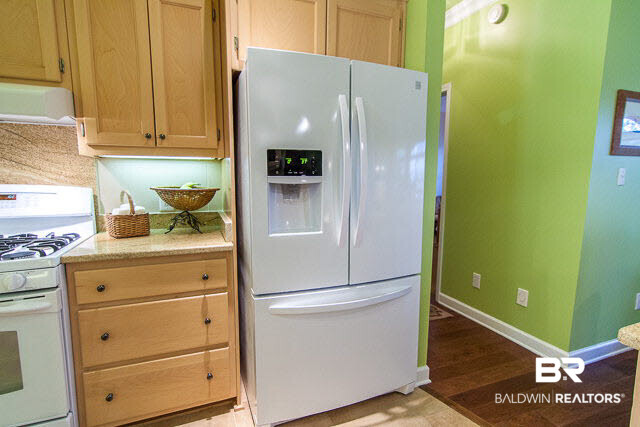 118 Wedge Loop Fairhope, AL 36532 - Photo 23 of 40 Kitchen View 6