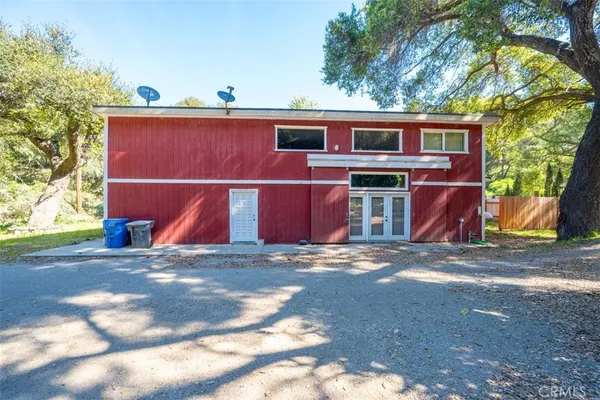 a view of a lush green field
